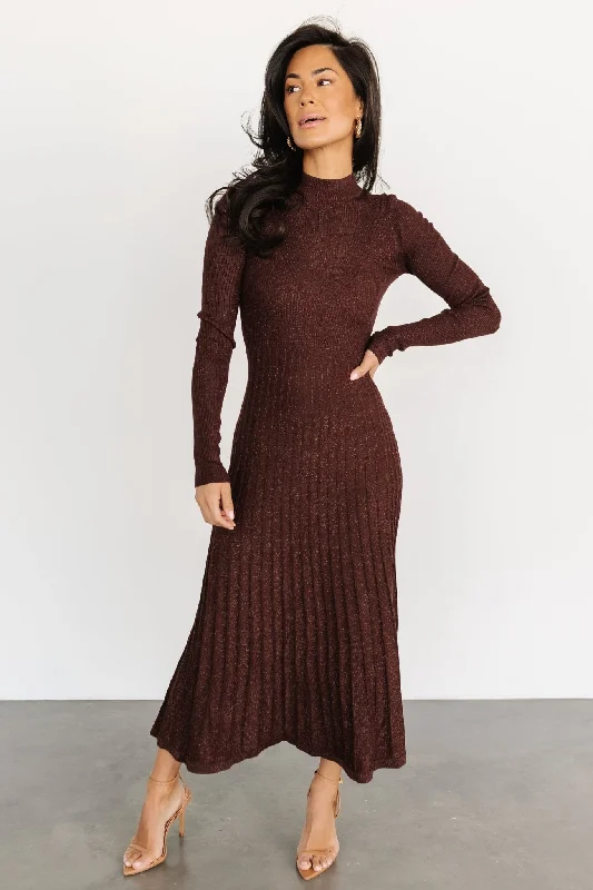 Boho Chic Fashion Jamelia Pleated Sweater Dress | Brown + Gold