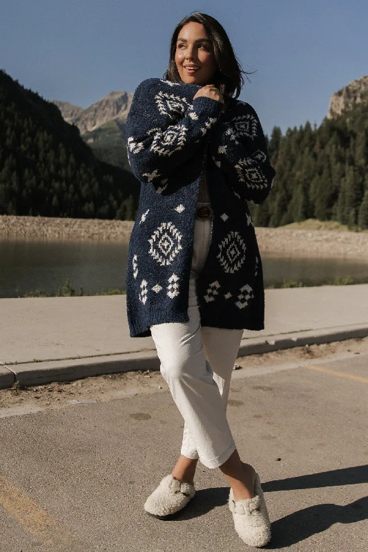 Great Prices On Feminine Styles Missoula Oversized Cardigan | Navy + Ivory