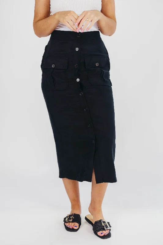 Tropical Island - Inspired Attire Better Days Button-Down Midi Cargo Skirt in Black