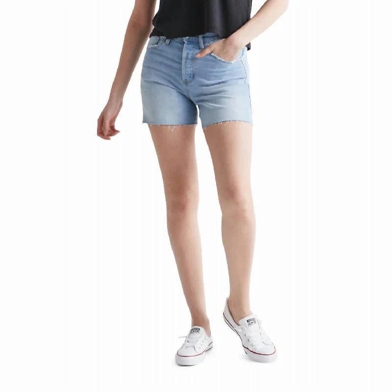 Limited Stock, Big Discounts Mid-Weight Denim High Rise Shorts In Light Bleach