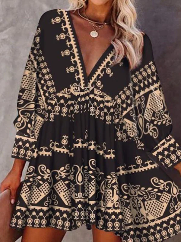 The Latest Trends Cosybreezee - Patterned Gown for Fit V-neck Women with Flare Three-quarter Sleeves