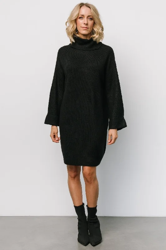 Top Deals Amy Sweater Dress | Black