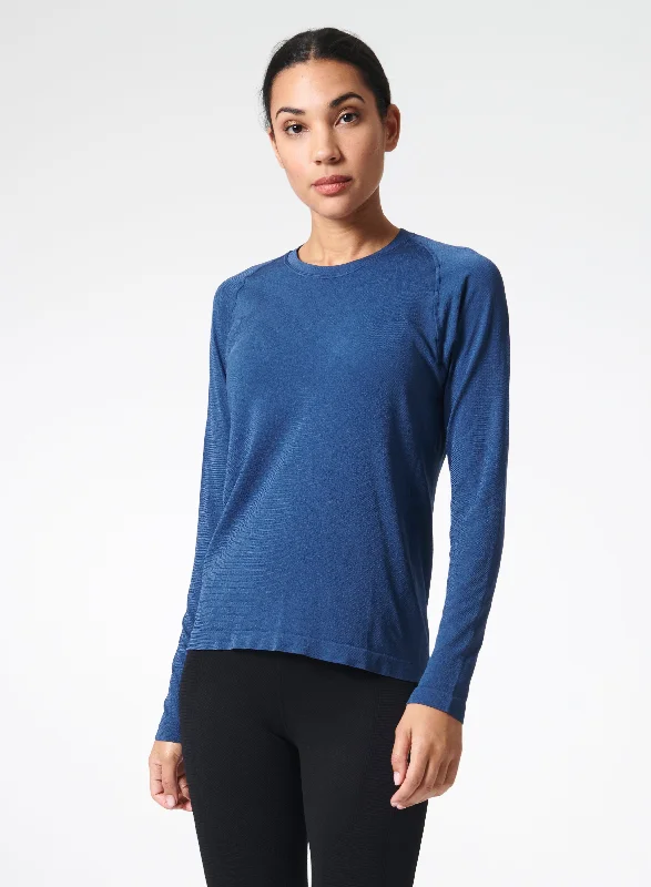 Contemporary Elegance SLEEK LONGSLEEVE