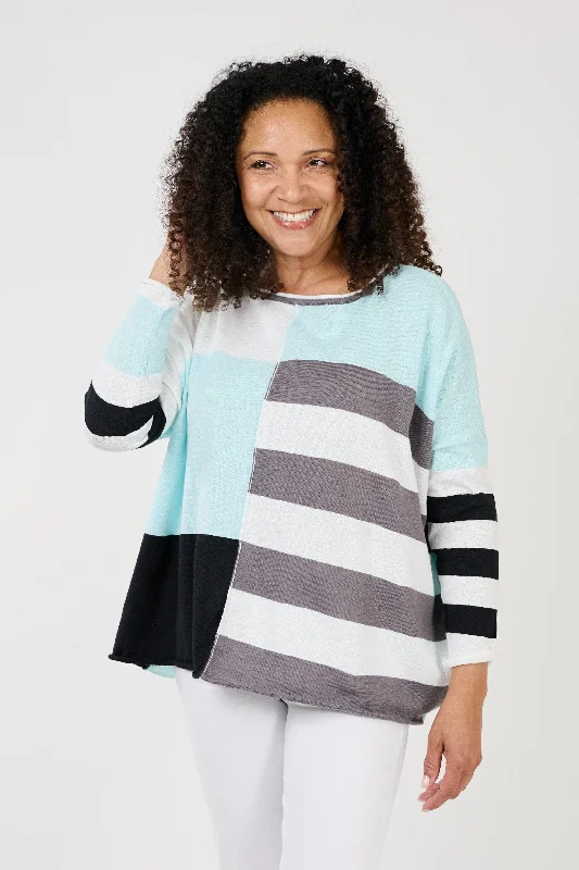 Chic Style, Always In Vogue Lyara Pullover