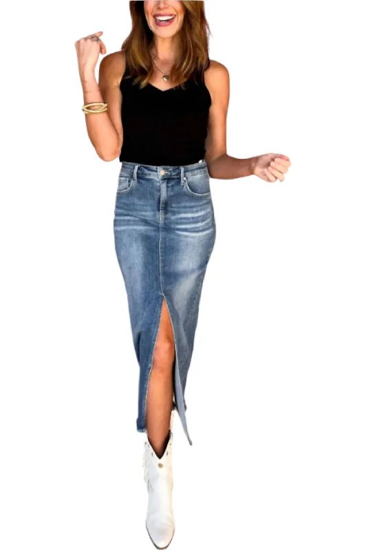 Score Big On Glamorous Red - Carpet Styles Long Denim Skirt In Medium Wash