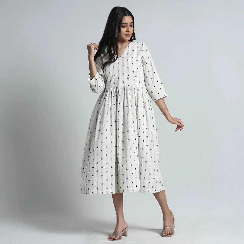 Casual Elegance White - Exquisite Jacquard Cotton Dress