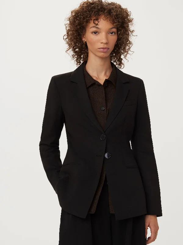 Top Deals The Fitted Blazer  in Black